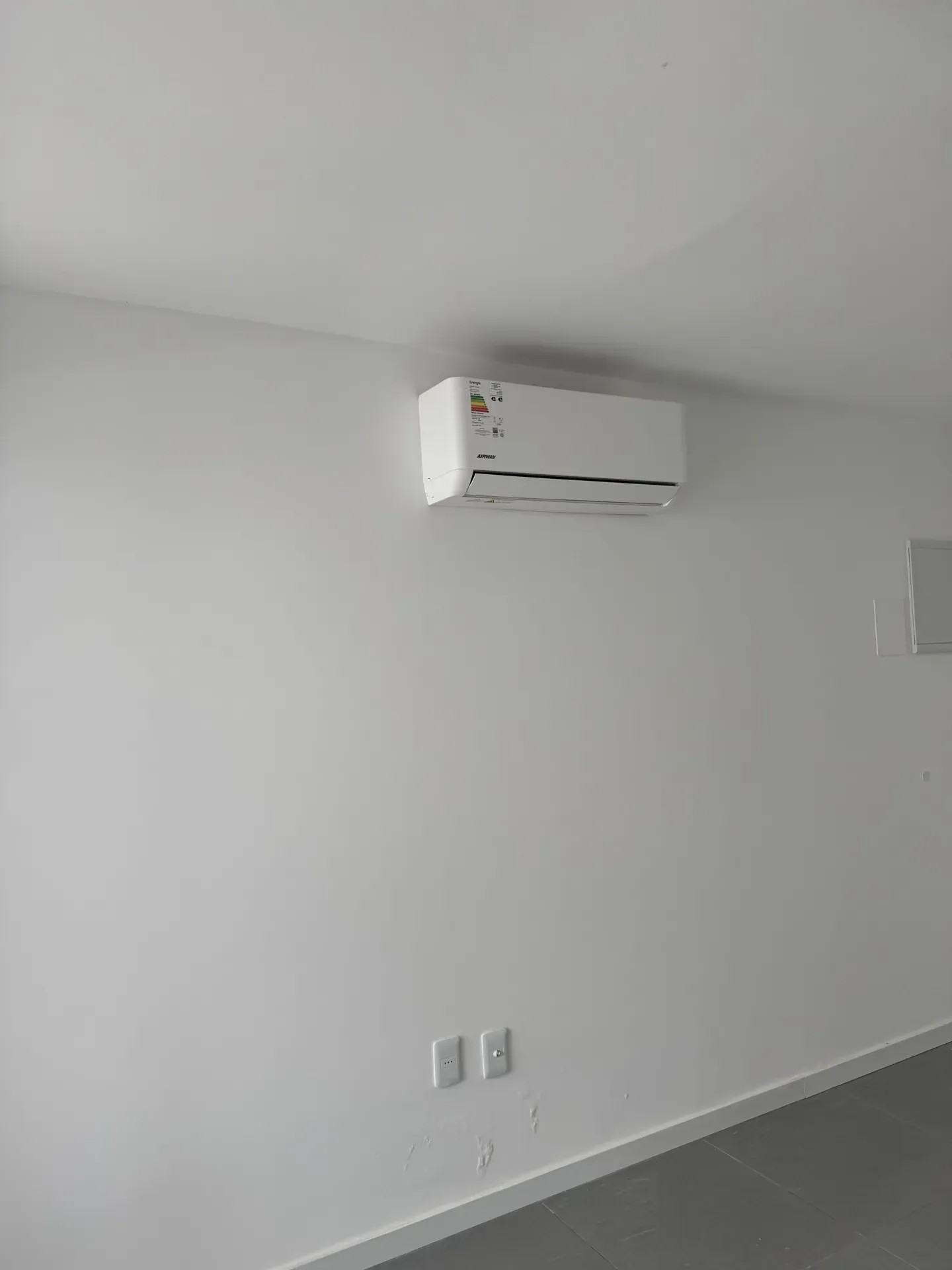 APARTAMENTO EN ALQUILER, 1 DORMITORIO A ESTRENAR, CON PATIO Y GARAJE EN LA BLANQUEADA. · Foto 2