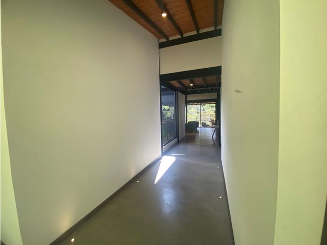 Casa de 3 alcobas en venta en Pantanillo, El Retiro, 334 m² · foto 8 de 24