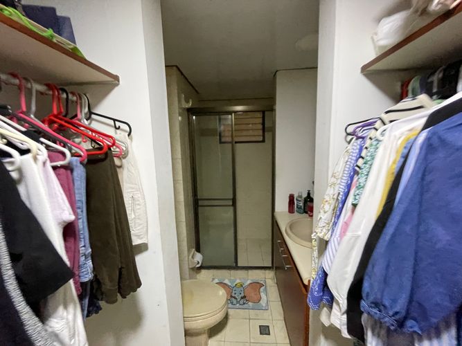Apartamento de 2 alcobas en venta en Centenario, Cali, 98 m² · foto 6 de 24