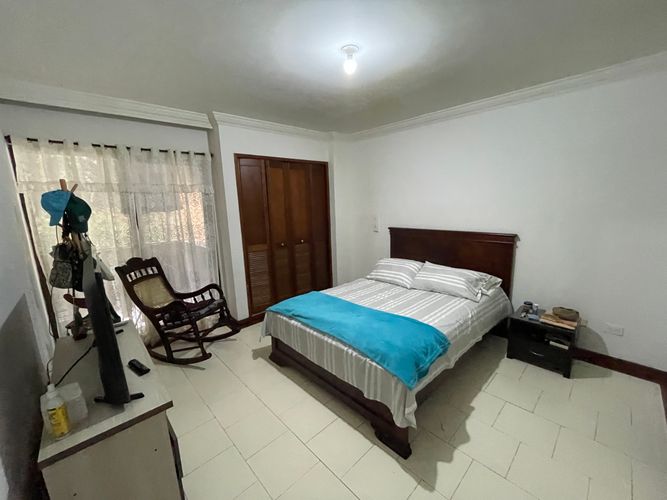 Apartamento de 2 alcobas en venta en Centenario, Cali, 98 m² · foto 7 de 24