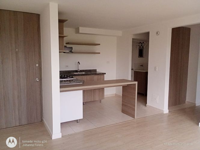 Apartamento de 3 alcobas en venta en La Prosperidad, Madrid, 55 m² · foto 4 de 14