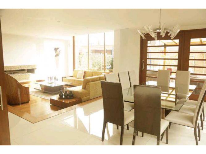 Casa de 4 alcobas en venta en San Jose De Bavaria, Bogotá, 837 m² · foto 6 de 24
