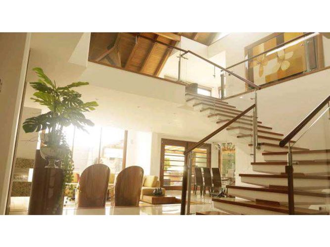 Casa de 4 alcobas en venta en San Jose De Bavaria, Bogotá, 837 m² · foto 10 de 24