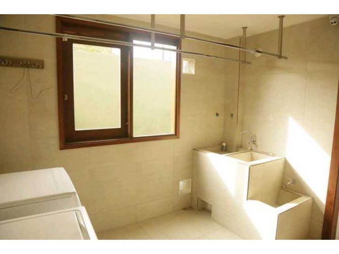 Casa de 4 alcobas en venta en San Jose De Bavaria, Bogotá, 837 m² · foto 13 de 24