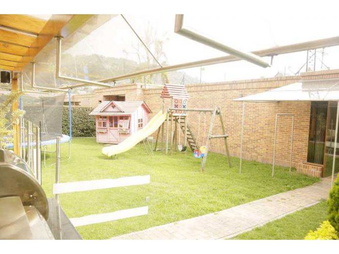 Casa de 4 alcobas en venta en San Jose De Bavaria, Bogotá, 837 m² · foto 18 de 24