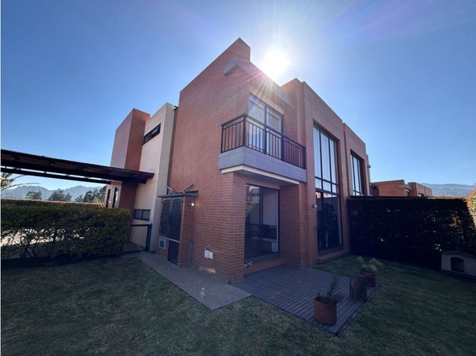 Casa de 3 alcobas en venta en Cr San Sebastian, Cajicá, 165 m² · foto 11 de 18
