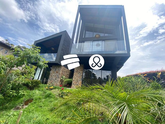 Casa de 4 alcobas en venta en Vía Las Palmas, Envigado, 1600 m² · foto 3 de 17