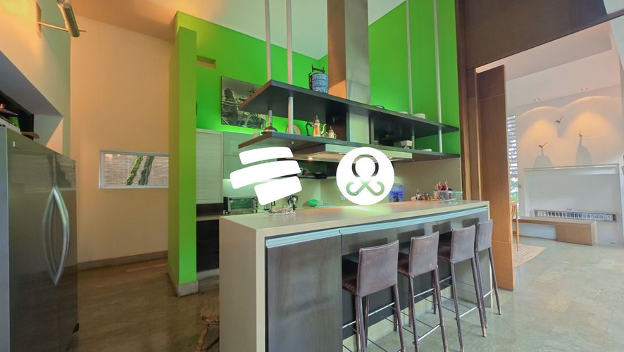 Casa de 3 alcobas en venta en Los Balsos, Medellín, 1790 m² · foto 16 de 24