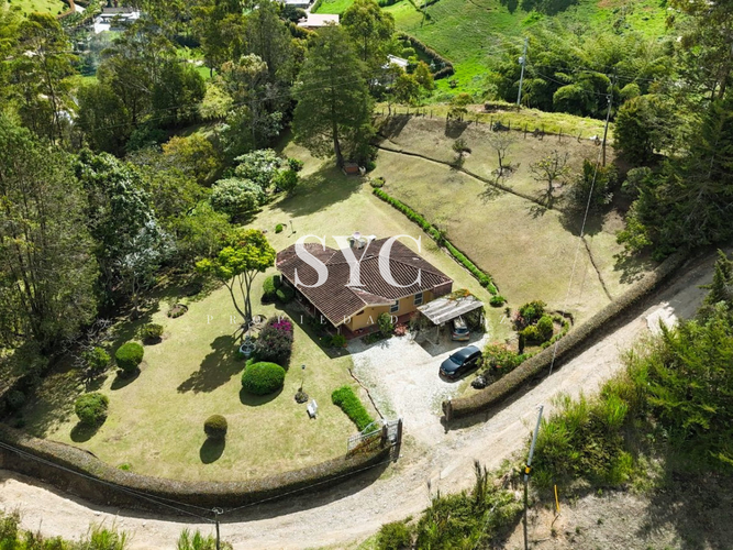 Finca en venta en El Carmen De Viboral, El Carmen de Viboral, 4900 m² · foto 4 de 21