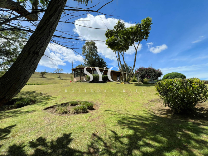 Finca en venta en El Carmen De Viboral, El Carmen de Viboral, 4900 m² · foto 18 de 21