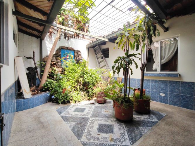Casa de 5 alcobas en venta en Tequendama, Cali, 400 m² · foto 12 de 24