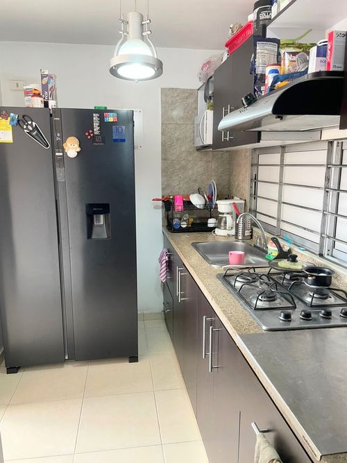 Apartamento de 3 alcobas en venta en El Bosque, Cali, 65 m² · foto 3 de 8