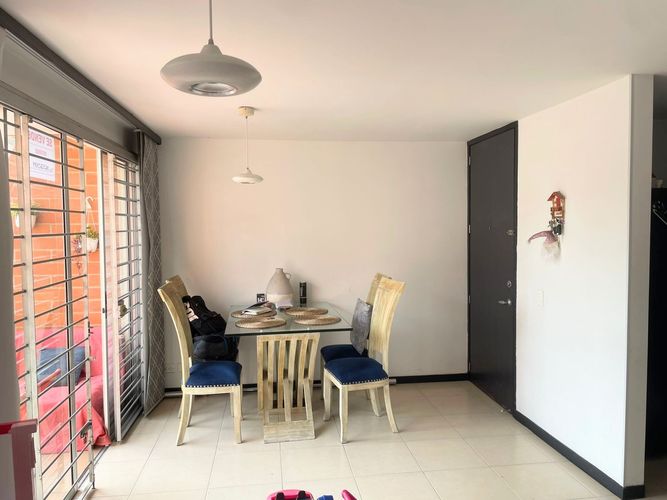 Apartamento de 3 alcobas en venta en El Bosque, Cali, 65 m² · foto 6 de 8