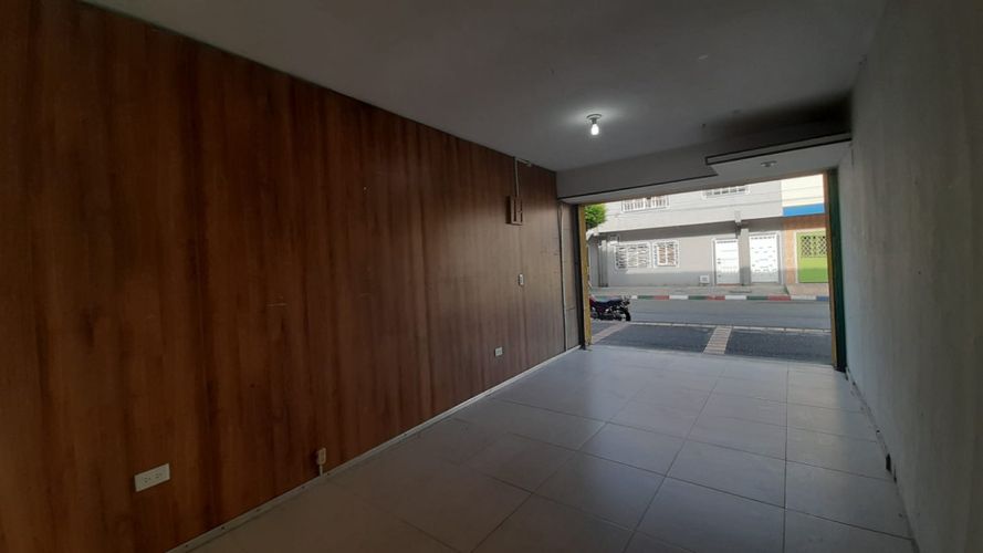 Local en arriendo en Municipal, Cali, 18 m² · foto 6 de 6