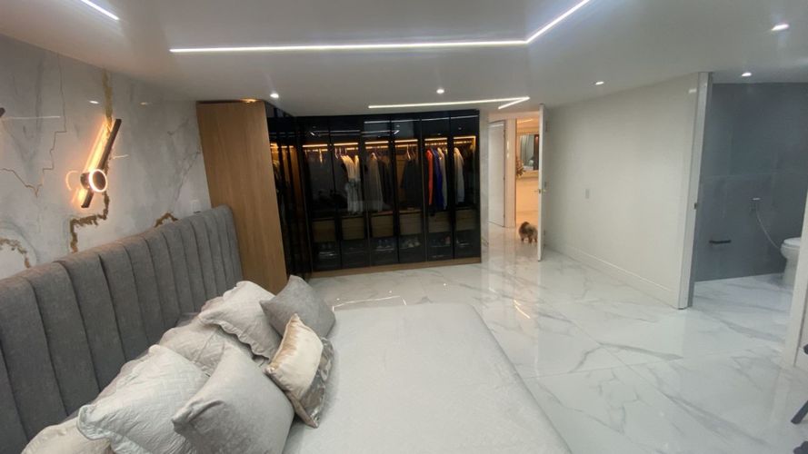 Apartamento de 5 alcobas en venta en La Carolina, Bogotá, 402 m² · foto 18 de 24