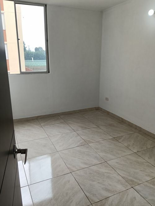 Apartamento de 3 alcobas en venta en Ub. Zuame Et I, Funza, 57 m² · foto 16 de 17