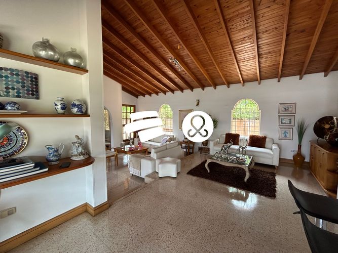 Finca en venta en Copacabana, 6400 m² · foto 4 de 13