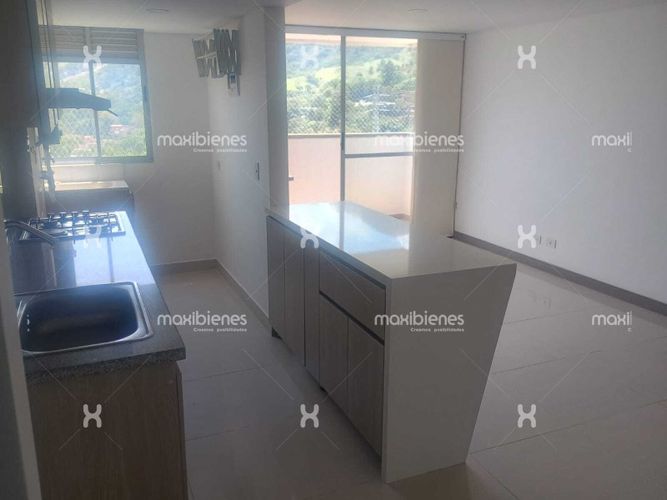 Apartamento de 3 alcobas en venta en Machado, Copacabana, 70 m² · foto 3 de 20