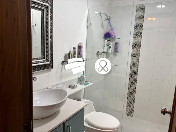 Apartamento de 3 alcobas en venta en El Tesoro, Medellín, 253 m² · foto 23 de 24