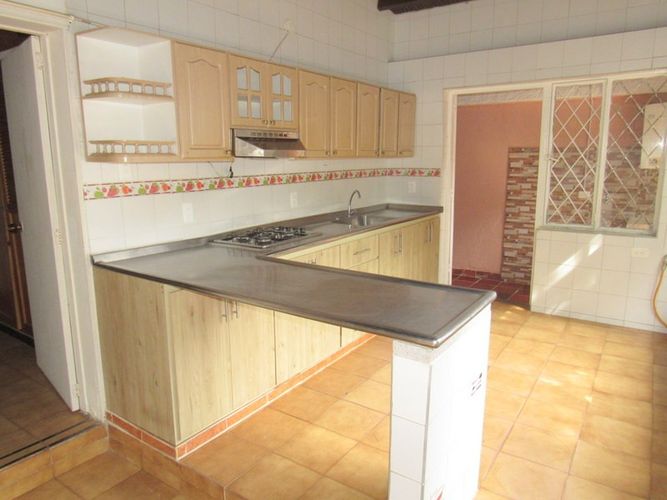 Casa de 4 alcobas en arriendo en La Mata, Piedecuesta, 400 m² · foto 6 de 21