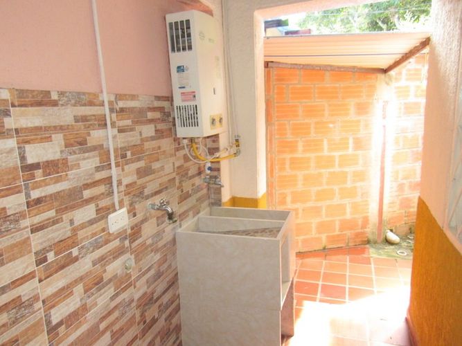 Casa de 4 alcobas en arriendo en La Mata, Piedecuesta, 400 m² · foto 17 de 21