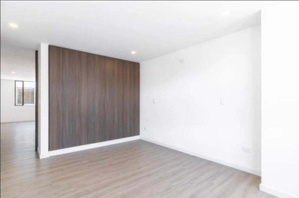 Apartamento en venta en La Carolina, Bogotá · foto 5 de 8