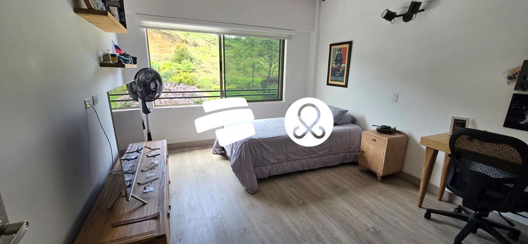 Casa de 3 alcobas en venta en El Retiro, 713 m² · foto 23 de 24