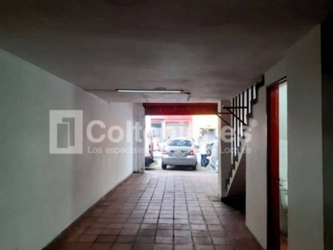 Local en arriendo en San Diego, Medellín, 76 m² · foto 2 de 8