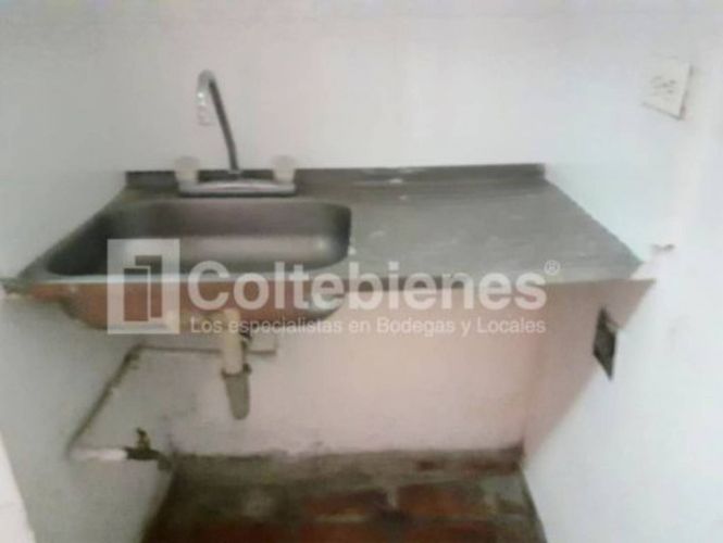 Local en arriendo en San Diego, Medellín, 76 m² · foto 5 de 8