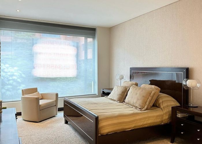 Apartamento de 3 alcobas en venta en Los Rosales, Bogotá, 300 m² · foto 10 de 21