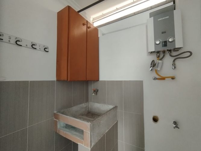 Apartamento de 2 alcobas en arriendo en Loma Del Indio, Medellín, 57 m² · foto 8 de 19