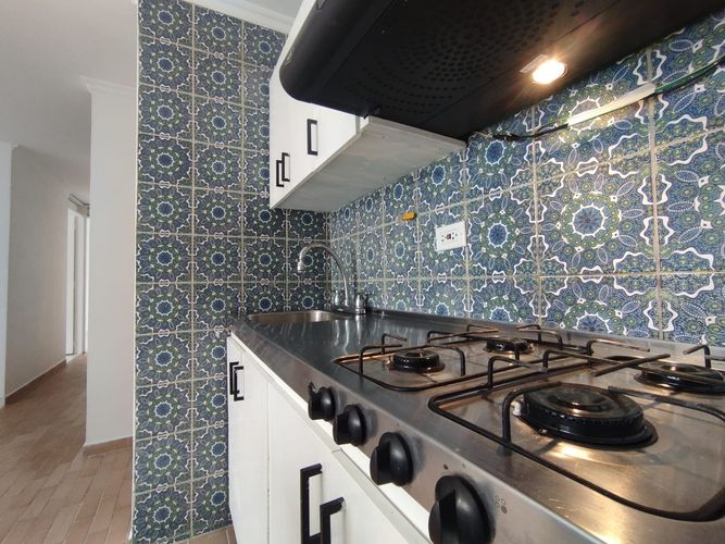 Apartamento de 2 alcobas en arriendo en Loma Del Indio, Medellín, 57 m² · foto 14 de 19