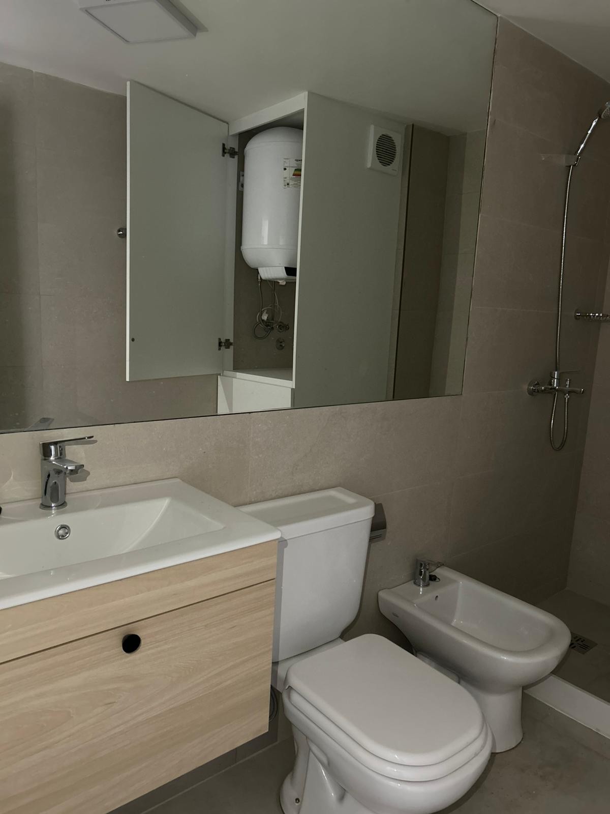 Alquiler a Estrenar con equipamiento cochera opcional - La Blanqueada · Foto 6