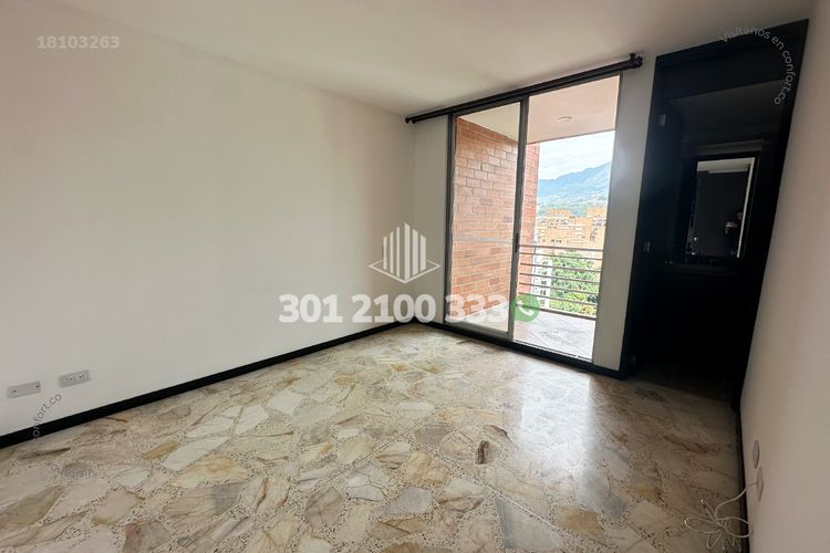 Apartamento de 3 alcobas en venta en Conquistadores, Medellín, 91 m² · foto 11 de 24