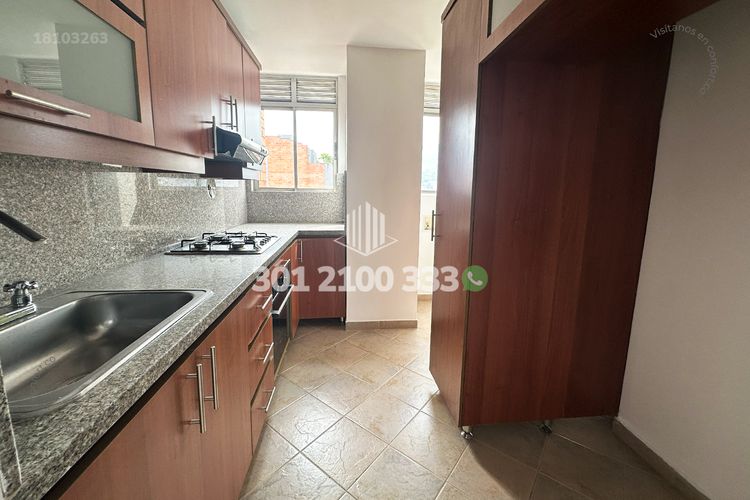 Apartamento de 3 alcobas en venta en Conquistadores, Medellín, 91 m² · foto 8 de 24