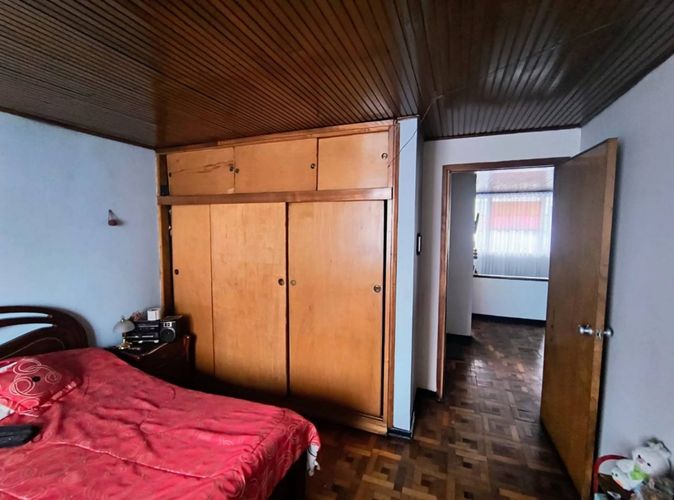 Casa de 5 alcobas en venta en Normandia, Bogotá, 273 m² · foto 19 de 22