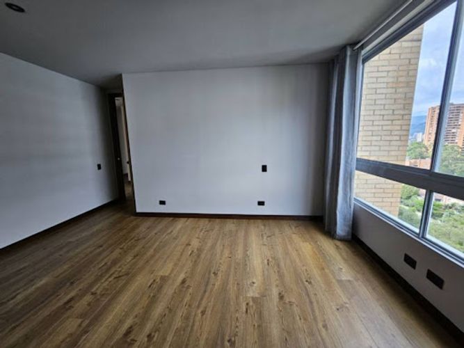 Apartamento de 3 alcobas en arriendo en Los Balsos, Medellín, 210 m² · foto 19 de 24