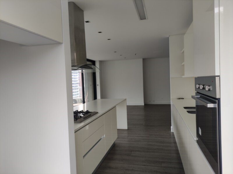 Apartamento en arriendo en Los Balsos, Medellín · foto 5 de 24