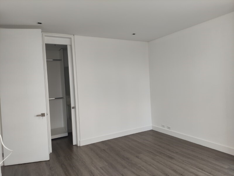 Apartamento en arriendo en Los Balsos, Medellín · foto 12 de 24