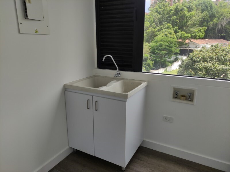 Apartamento en arriendo en Los Balsos, Medellín · foto 21 de 24