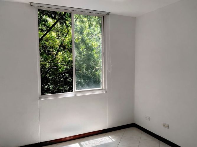 Apartamento de 3 alcobas en arriendo en El Poblado, Medellín, 65 m² · foto 9 de 17