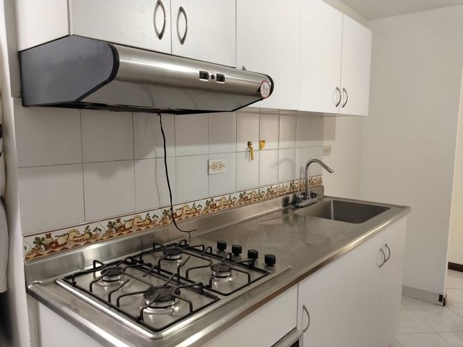 Apartamento de 3 alcobas en arriendo en El Poblado, Medellín, 65 m² · foto 4 de 17