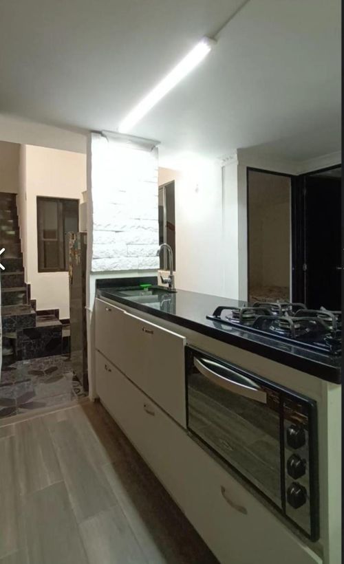 Casa de 3 alcobas en venta en Urbanizacion Villa Maria, Bello, 94 m² · foto 4 de 16