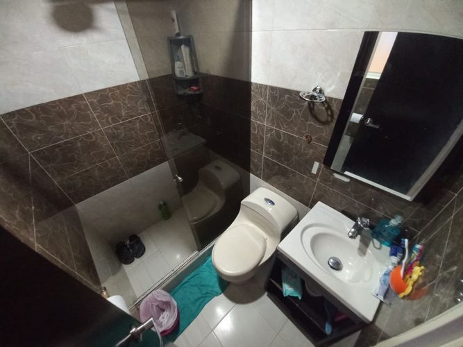 Casa de 8 alcobas en venta en Cd. Sucre Buenos Aires, Soacha, 220 m² · foto 9 de 22