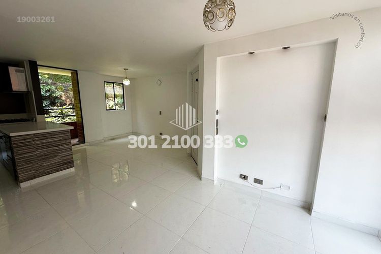 Apartamento de 3 alcobas en arriendo en San Diego, Medellín, 88 m² · foto 3 de 24