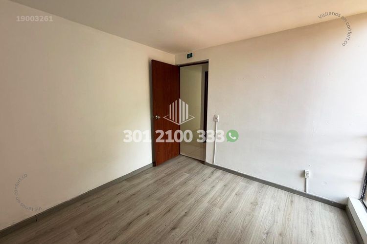 Apartamento de 3 alcobas en arriendo en San Diego, Medellín, 88 m² · foto 18 de 24