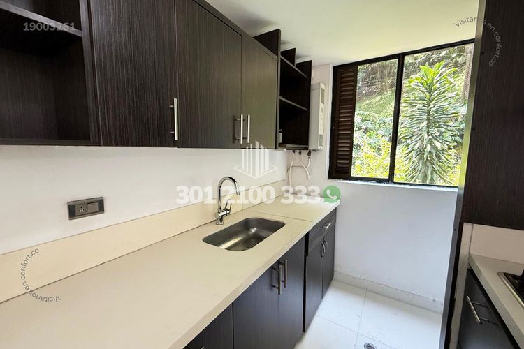 Apartamento de 3 alcobas en arriendo en San Diego, Medellín, 88 m² · foto 8 de 24