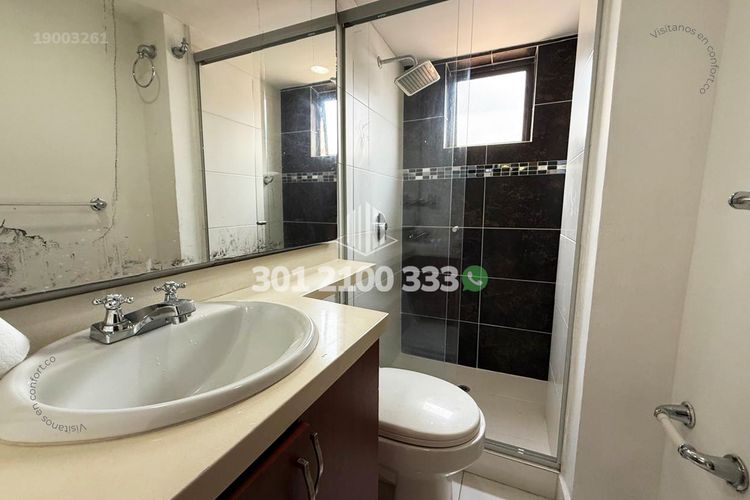 Apartamento de 3 alcobas en arriendo en San Diego, Medellín, 88 m² · foto 9 de 24