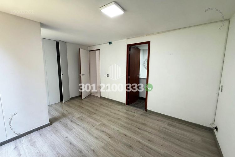 Apartamento de 3 alcobas en arriendo en San Diego, Medellín, 88 m² · foto 12 de 24