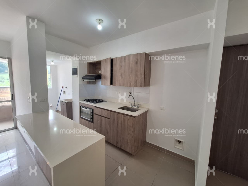 3BR Apartment in La florida (72 m²) for Sale - 2